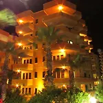 Gold Twins Family Hotel