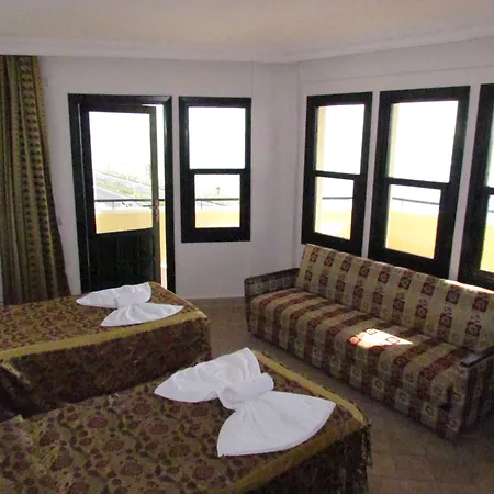 Gold Twins Family Ξενοδοχείο Αλάνια