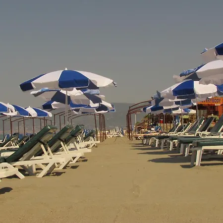 Gold Twins Family Ξενοδοχείο