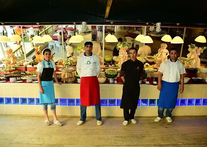 فندق Gold Twins Family