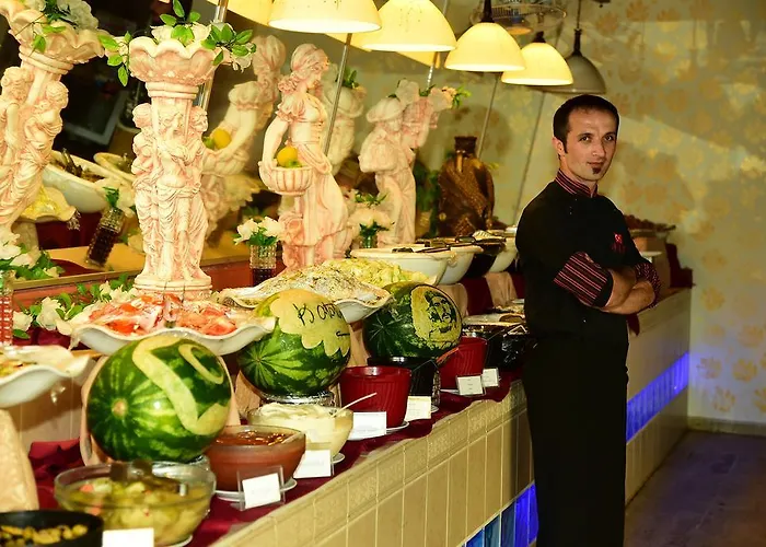 Gold Twins Family ألانيا